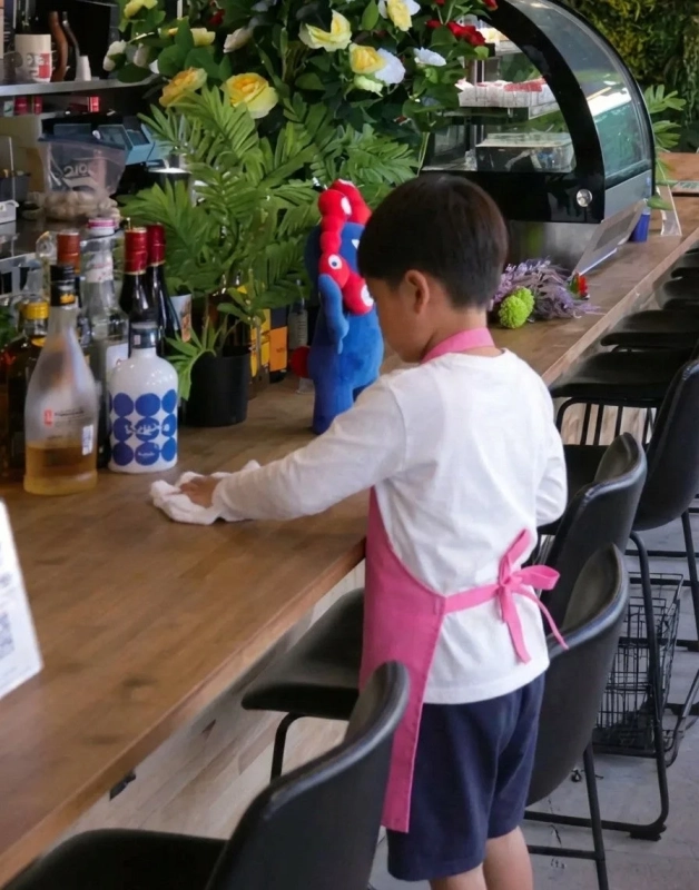 カフェスタッフ体験