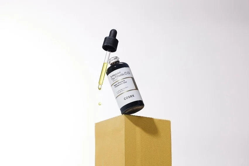 COSRXのビタミンC美容液ボトル