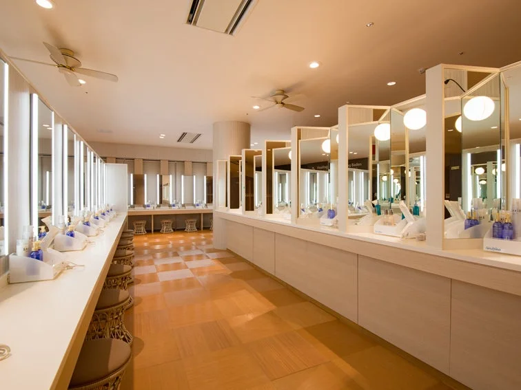 パウダールーム