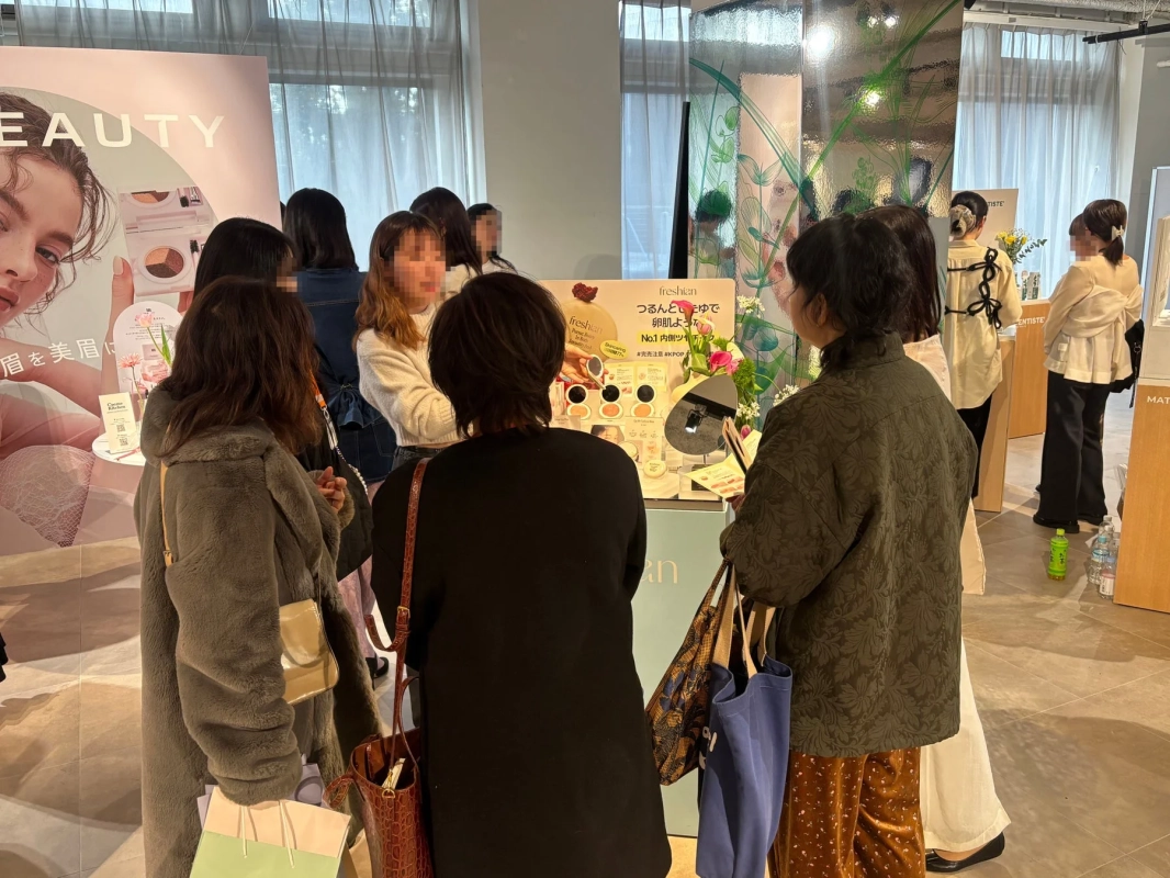 イベント会場の賑わい