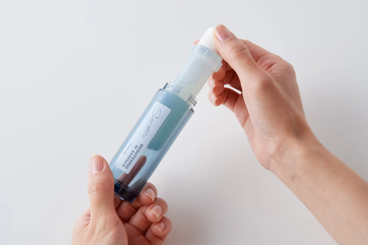 BRIGHTENING W ESSENCE使用イメージ