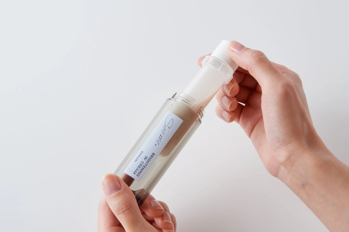 BRIGHTENING W CREAM使用イメージ