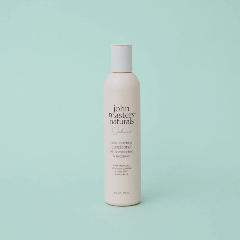 John Masters Naturalsの桜をテーマにしたデイリーコンディショナーのボトル
