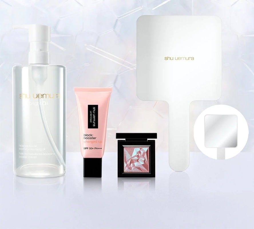 クレンジングオイル、プライマー、アイシャドウ、ミラー