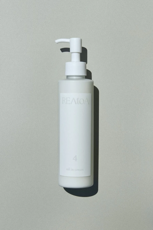 オイルインクリームボトル