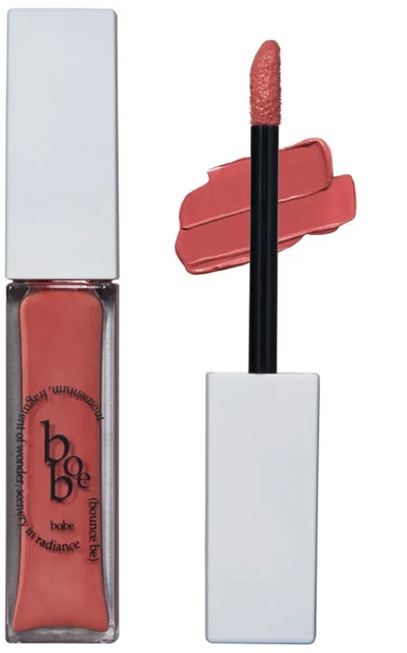 ピーチピンク系のリップ