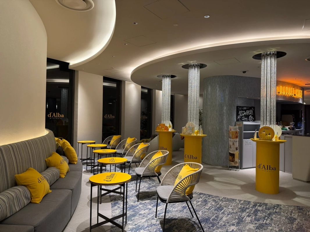 d'Albaコラボカフェの様子