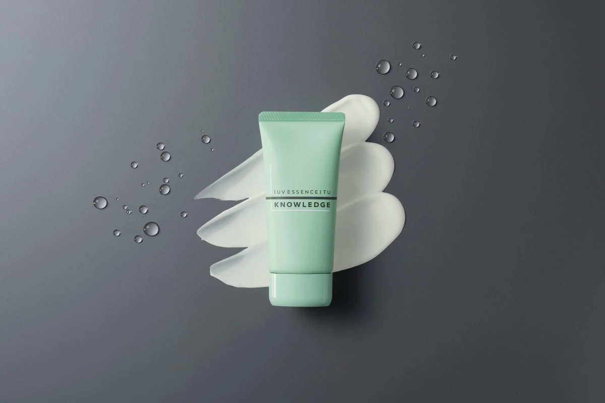 KNOWLEDGE UVエッセンス トーンアップ