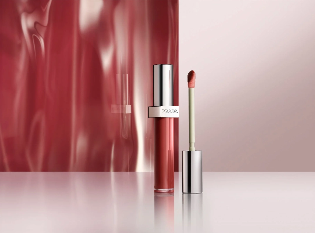 プラダ リフレクション リキッド バーム グロス