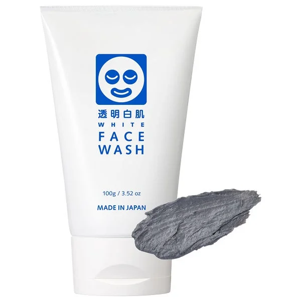 白いチューブ容器に入った「透明白肌 WHITE FACE WASH」という洗顔料の製品写真