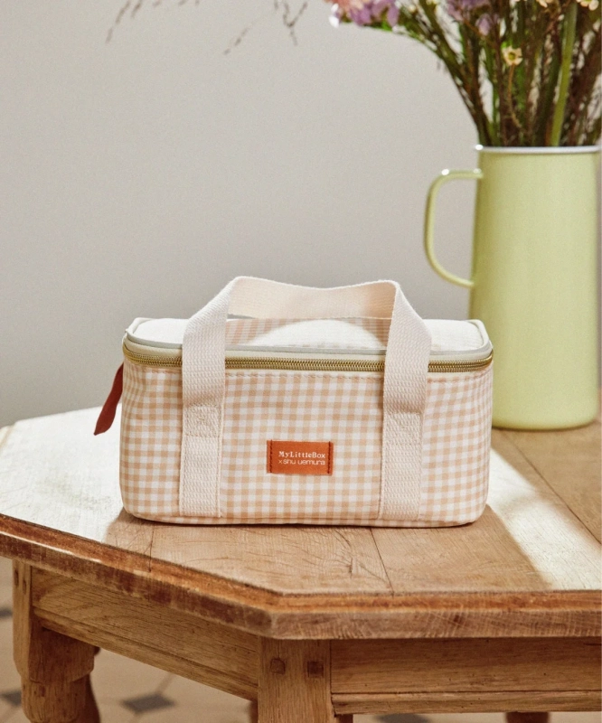 My Little Boxとshu uemuraのコラボバニティバッグ