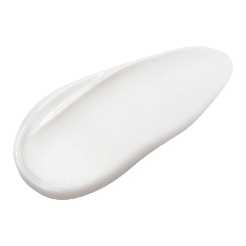 白いクリームが塗られた状態