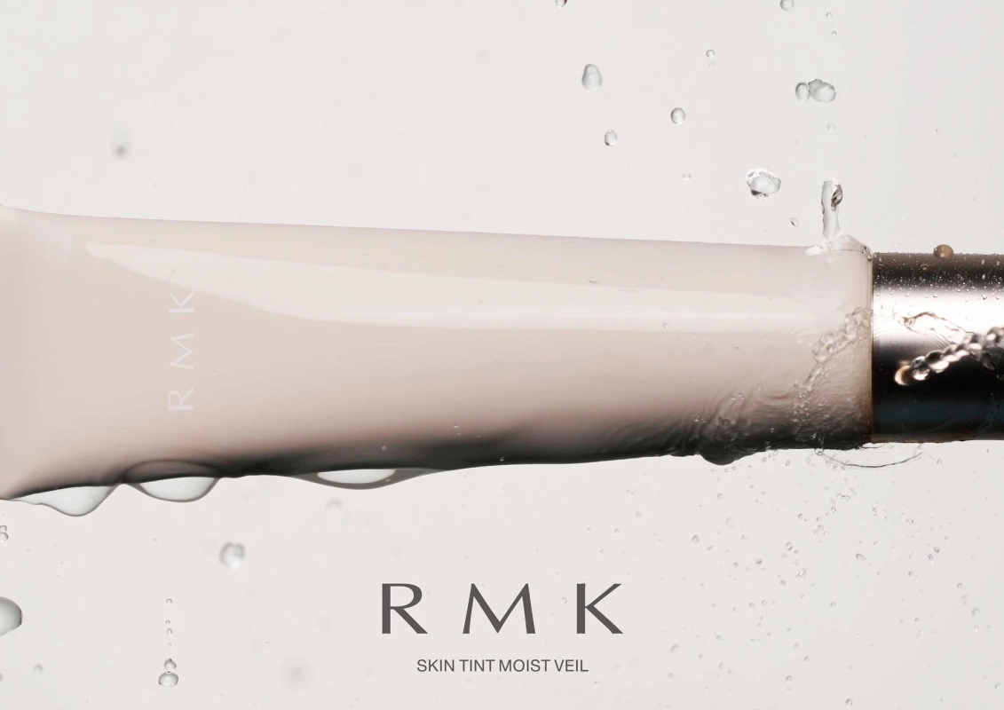 RMK SKIN TINT MOIST VEIL