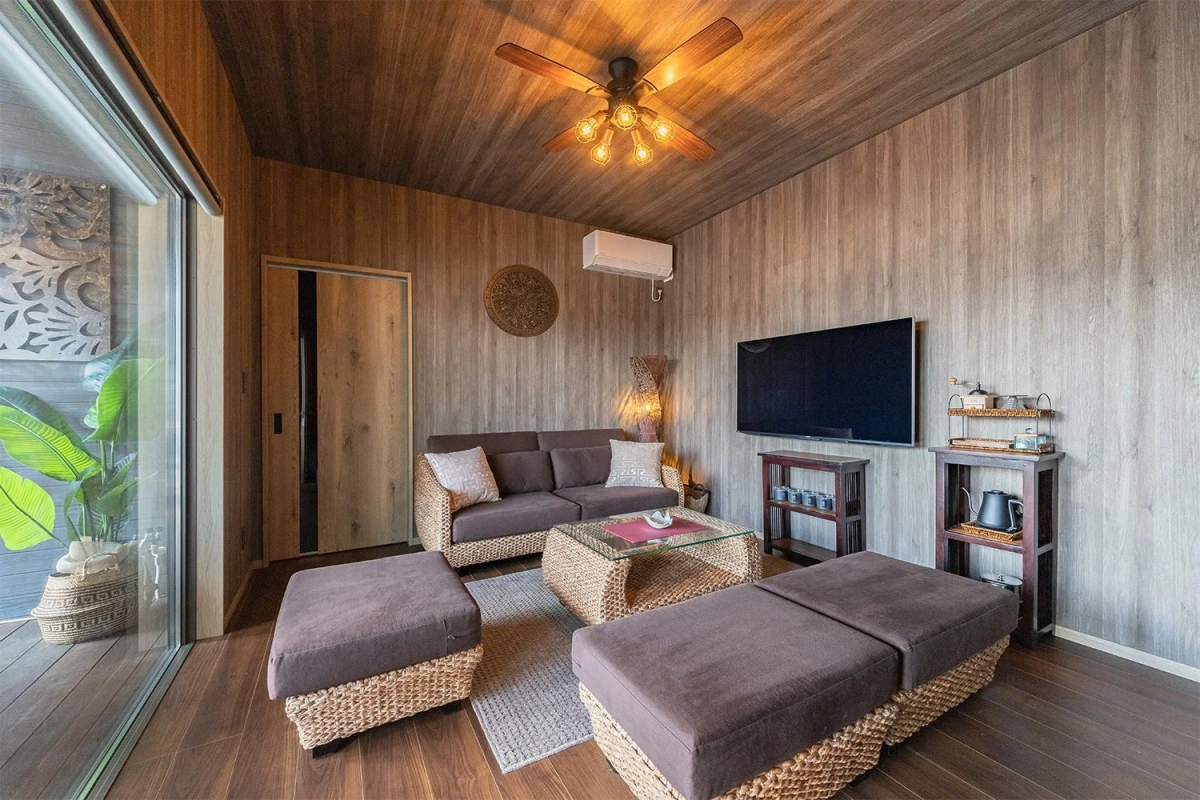 スイートヴィラのリビング2