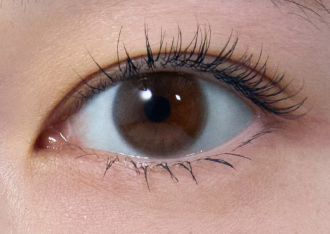 目元のクローズアップ