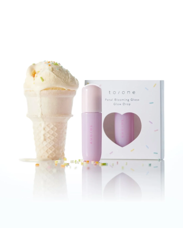 to/oneのリップグロス